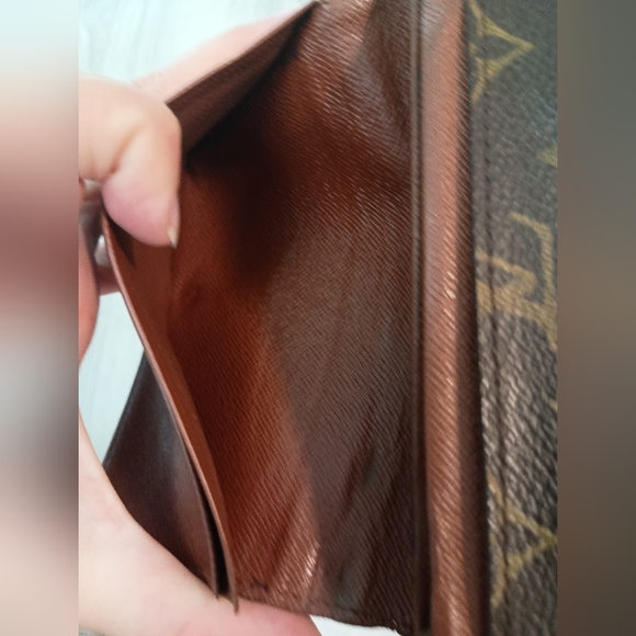 Louis Vuitton Monogram Porte Monnaie Billets Tresor Wallet - Picture 12 of 16